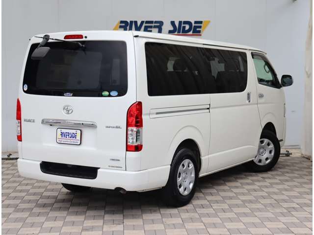 HIACE van 2WD