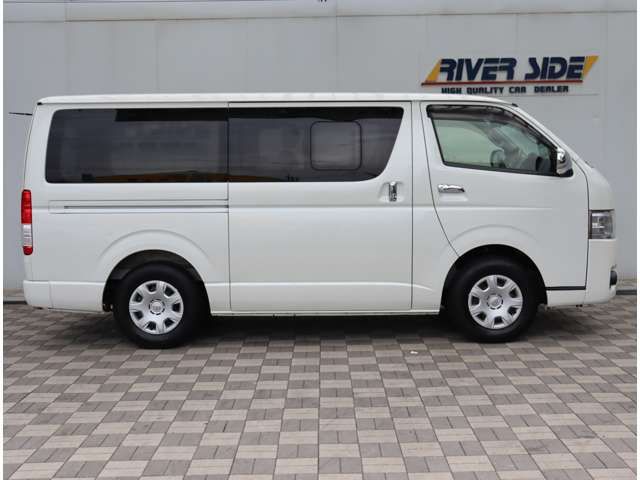 HIACE van 2WD
