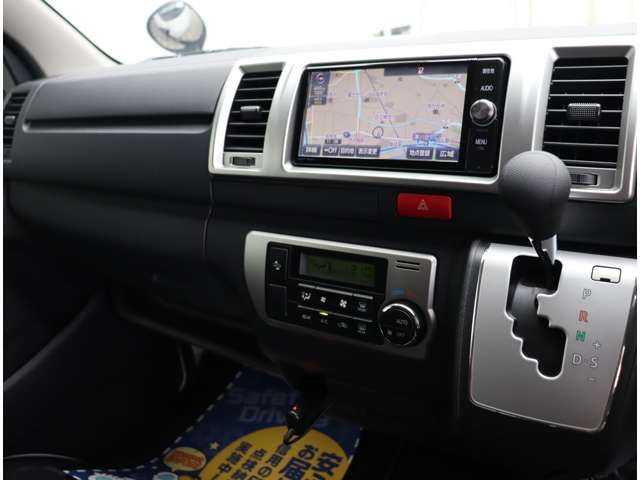 HIACE van 2WD