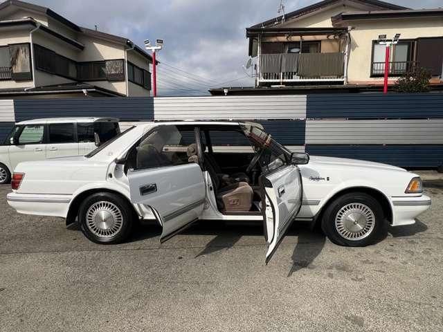 CROWN hardtop