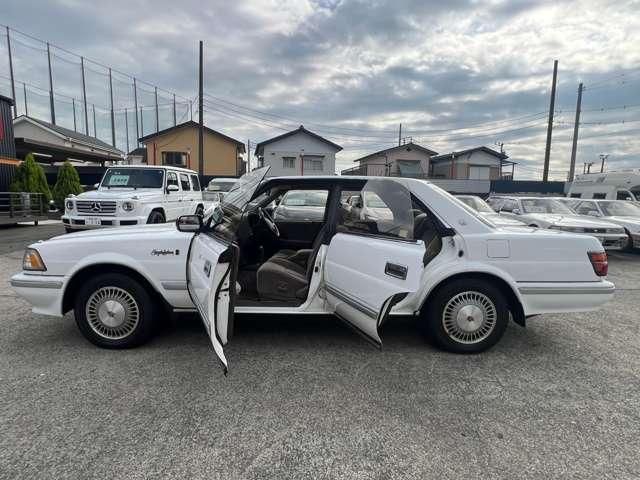 CROWN hardtop