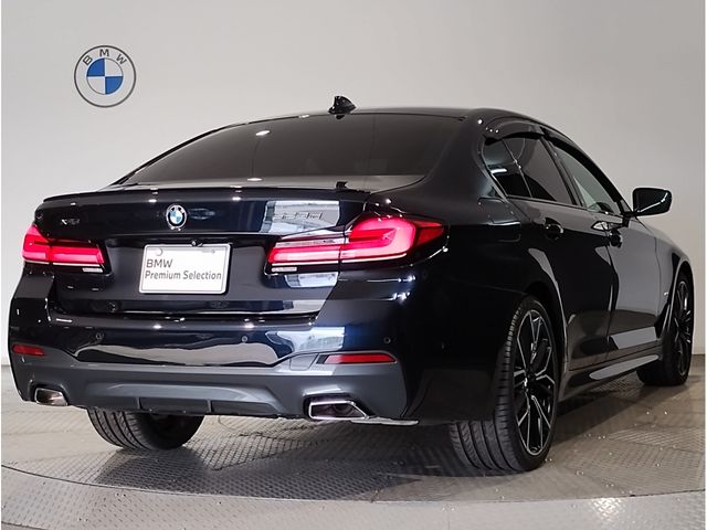 BMW 5 Series sedan