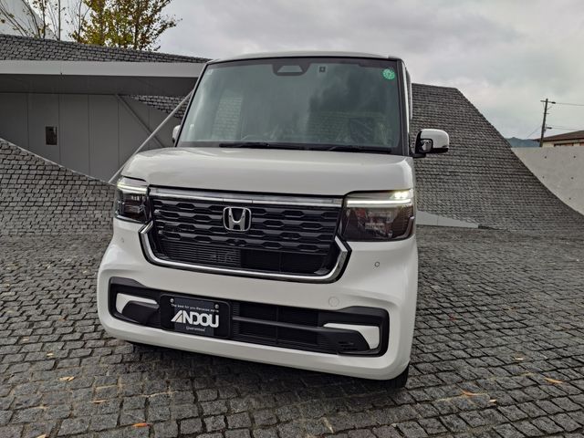 N-BOX CUSTOM