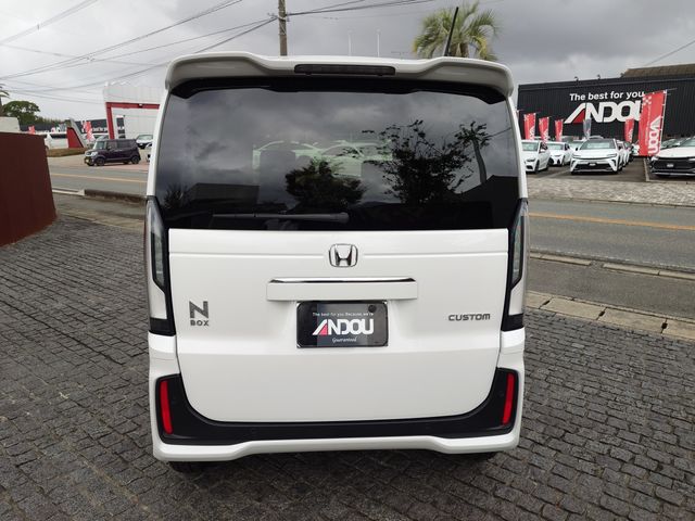 N-BOX CUSTOM
