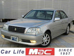 CROWN sedan