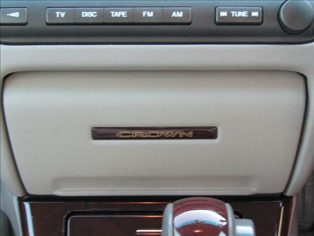 CROWN sedan