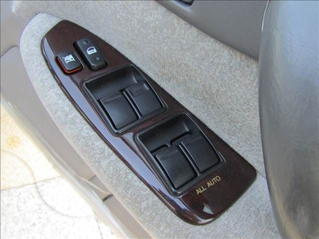 CROWN sedan