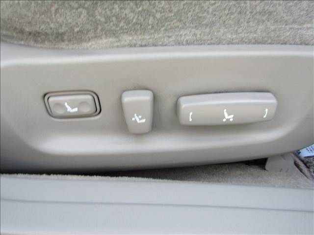 CROWN sedan