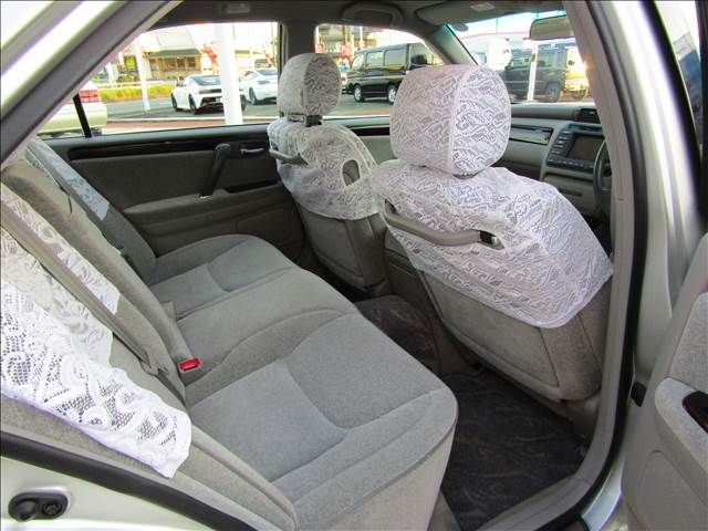 CROWN sedan
