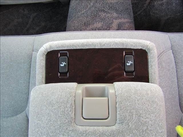 CROWN sedan