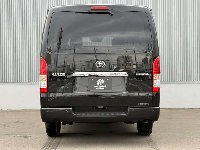 HIACE van 4WD