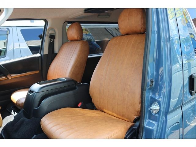 HIACE van 2WD