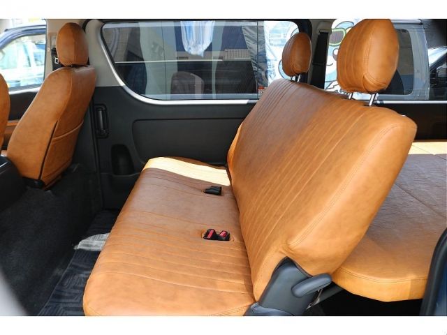 HIACE van 2WD
