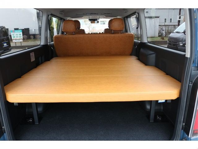 HIACE van 2WD