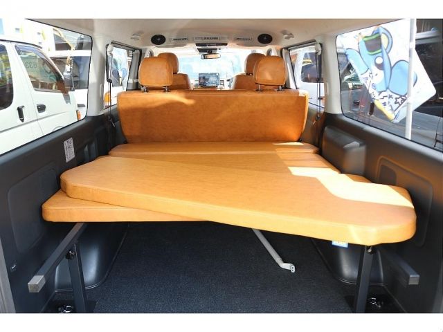 HIACE van 2WD