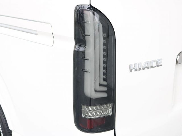 HIACE van 4WD