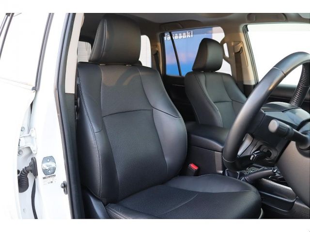 LANDCRUISER PRADO