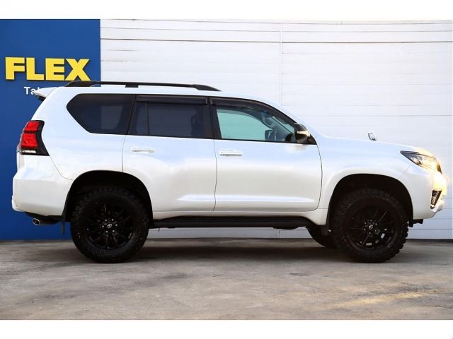 LANDCRUISER PRADO