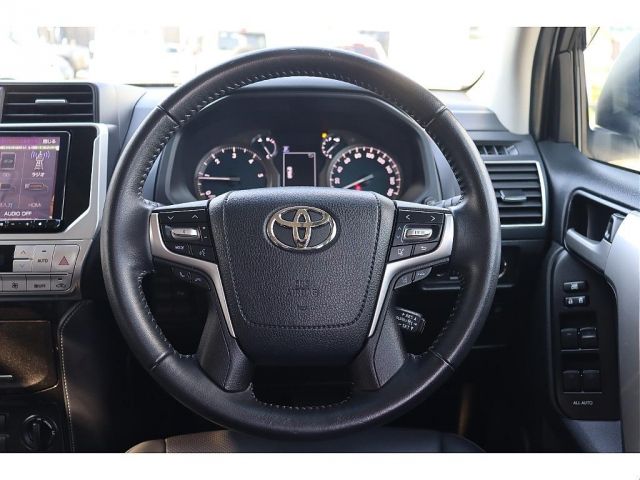 LANDCRUISER PRADO