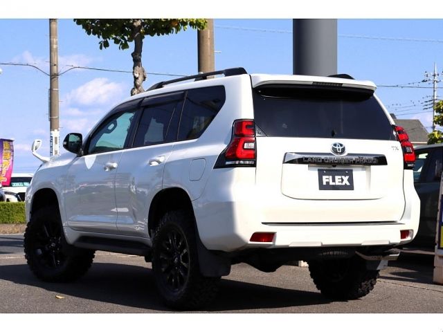 LANDCRUISER PRADO