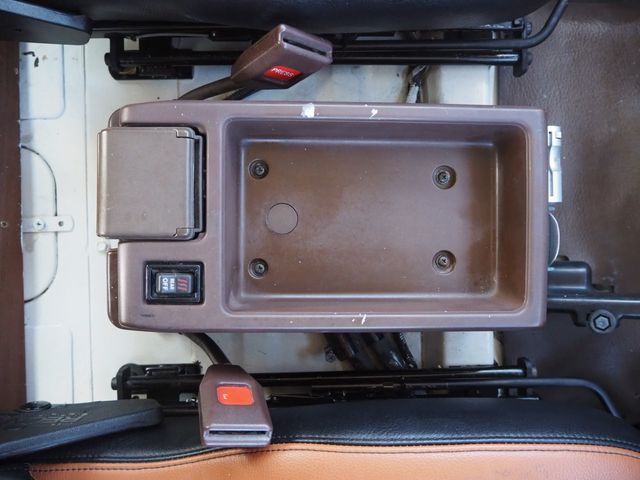 LANDCRUISER van