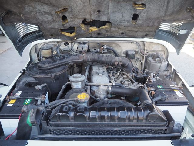 LANDCRUISER van