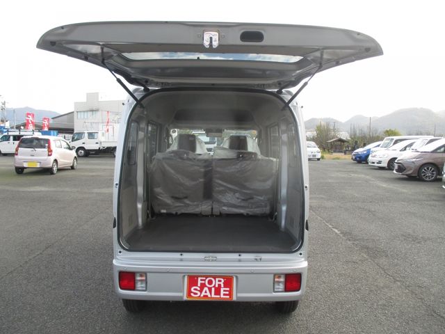 NV100 CLIPPER 4WD