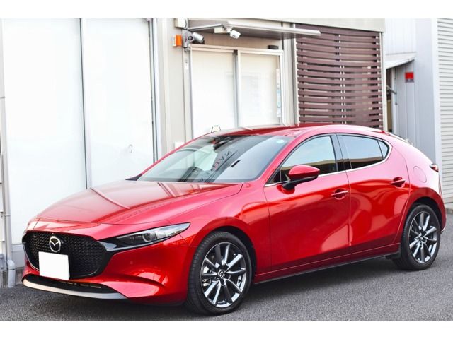 MAZDA3 FASTBACK