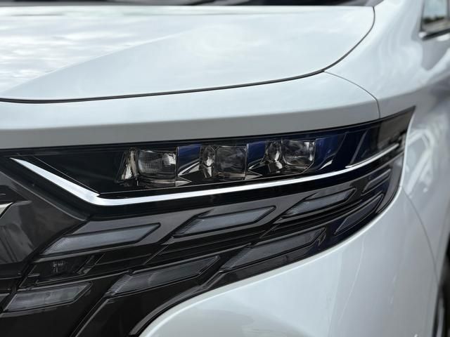 ALPHARD hybrid