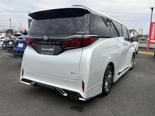 ALPHARD hybrid