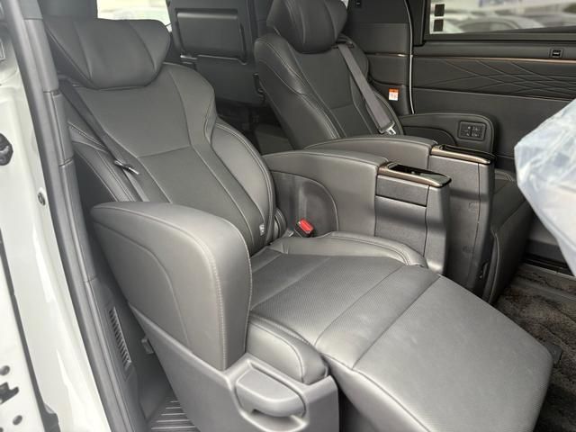 ALPHARD hybrid