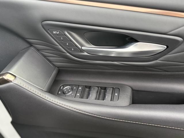 ALPHARD hybrid