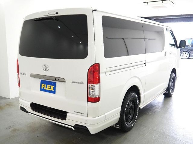 HIACE van 4WD