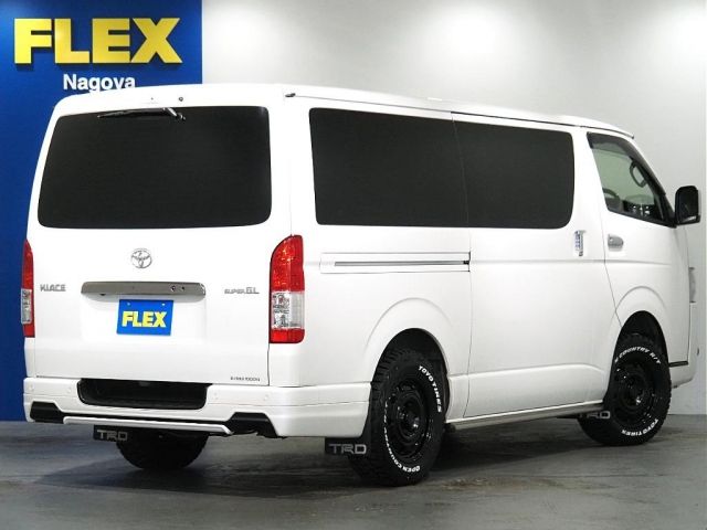 HIACE van 4WD