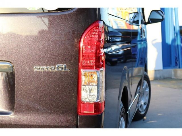 HIACE van 2WD