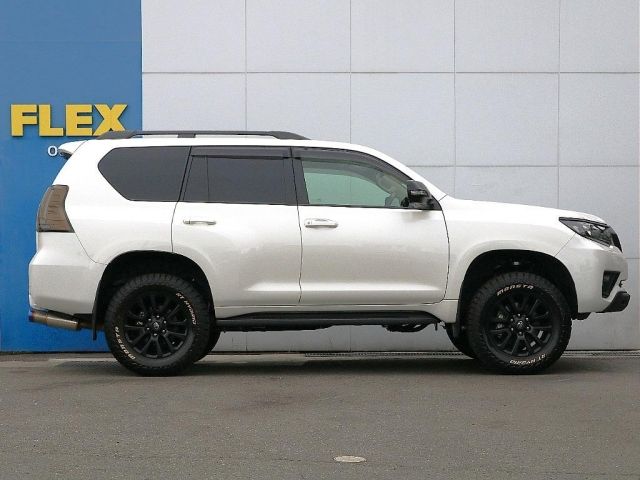 LANDCRUISER PRADO