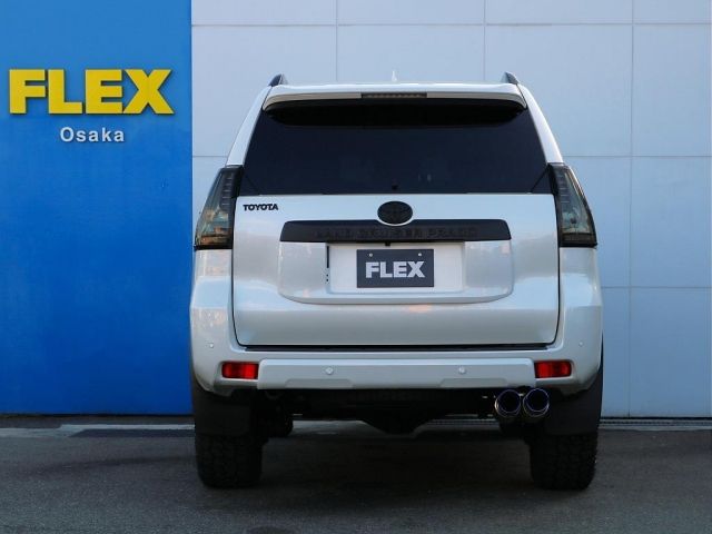 LANDCRUISER PRADO