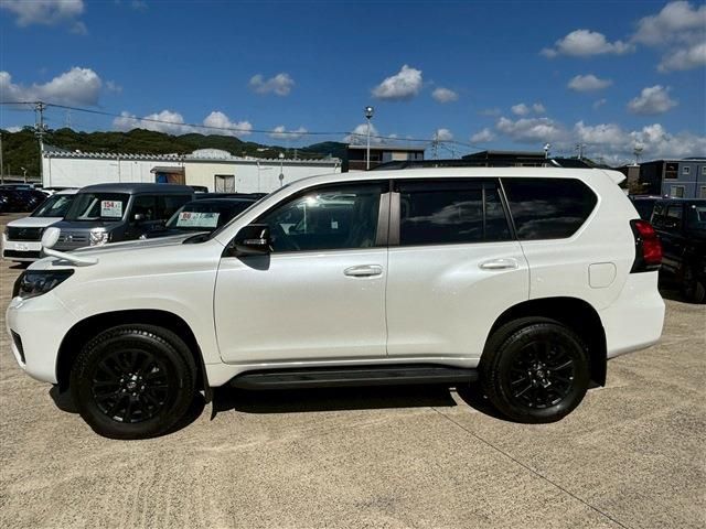 LANDCRUISER PRADO
