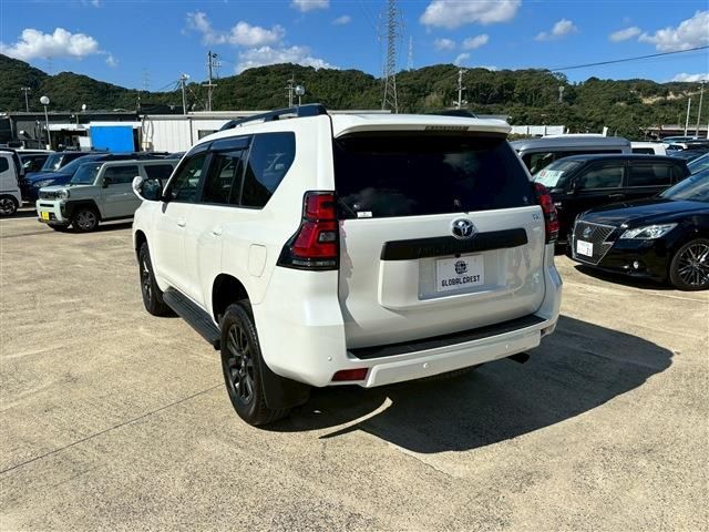 LANDCRUISER PRADO