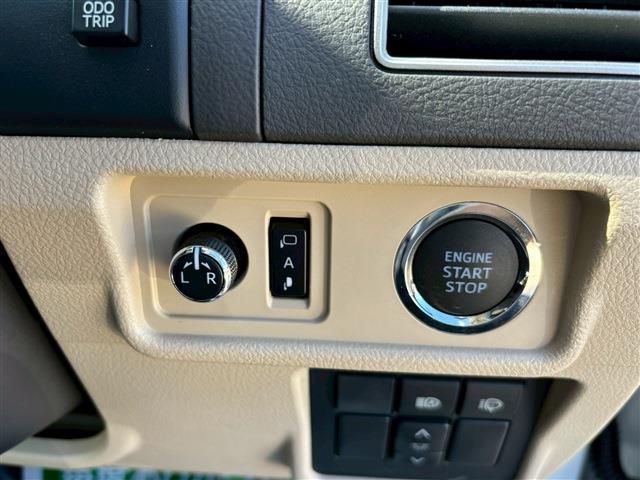 LANDCRUISER PRADO