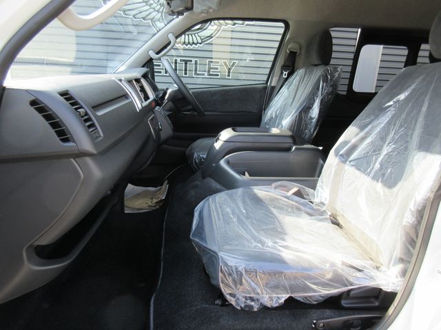 HIACE wagon 4WD
