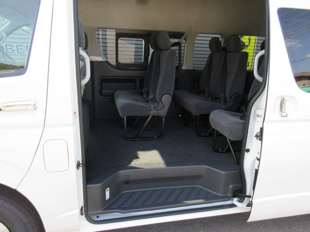 HIACE wagon 4WD