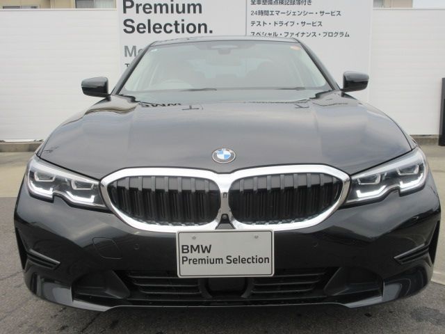 BMW 3 Series sedan