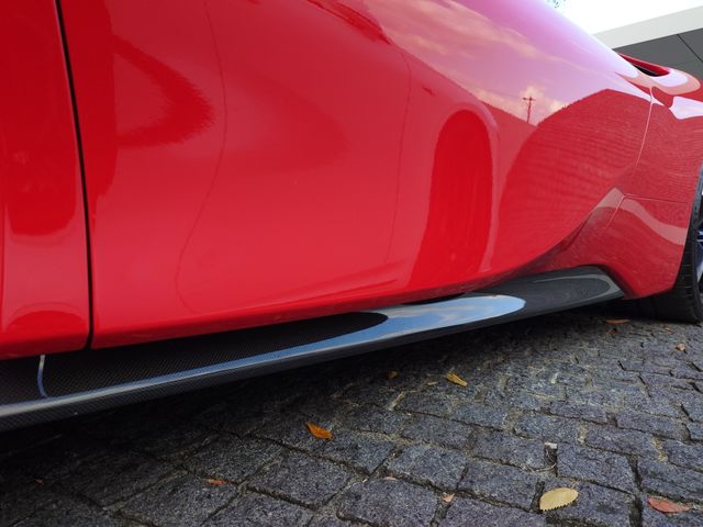 FERRARI SF90 Stradale