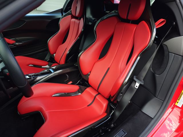 FERRARI SF90 Stradale