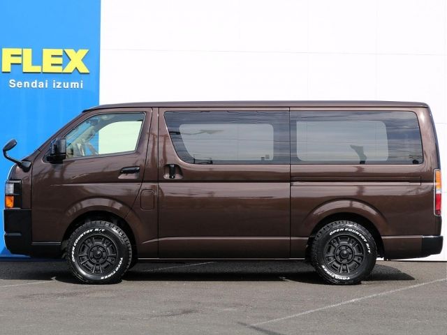 HIACE van 4WD
