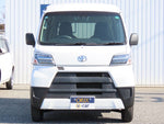 PIXIS van