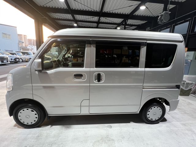 NV100 CLIPPER
