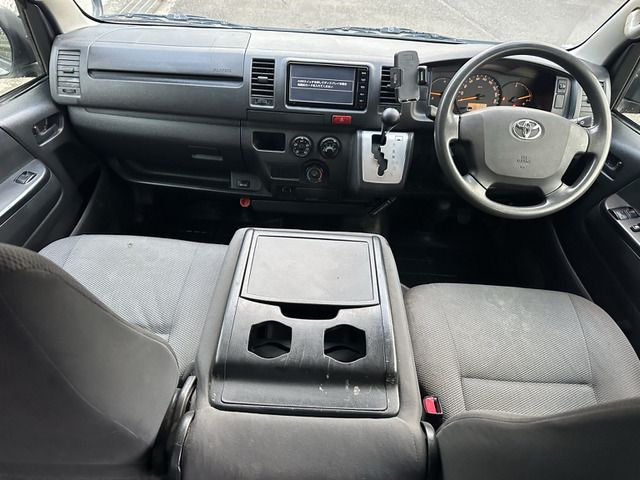 HIACE van 2WD