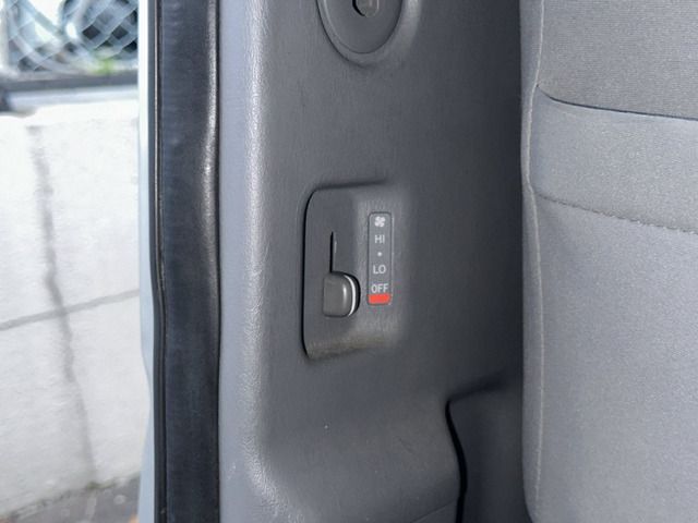 HIACE van 2WD